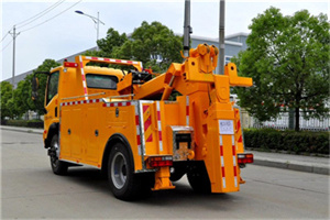 扬州高速路拖车费